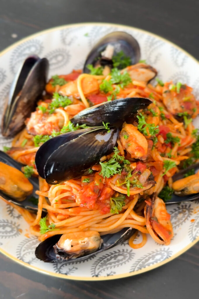 Quick and Easy Mussels Marinara Recipe made with Fresh Mussels